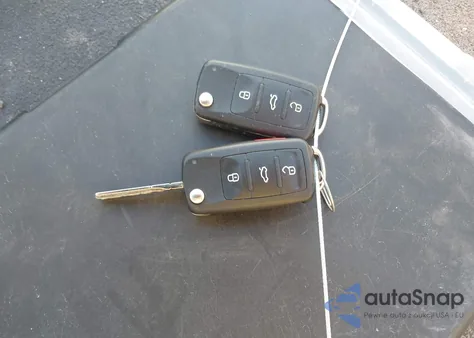 2017 Volkswagen Tiguan 2.0T S из США, поврежденный, VIN WVGAV7AX1HW503180